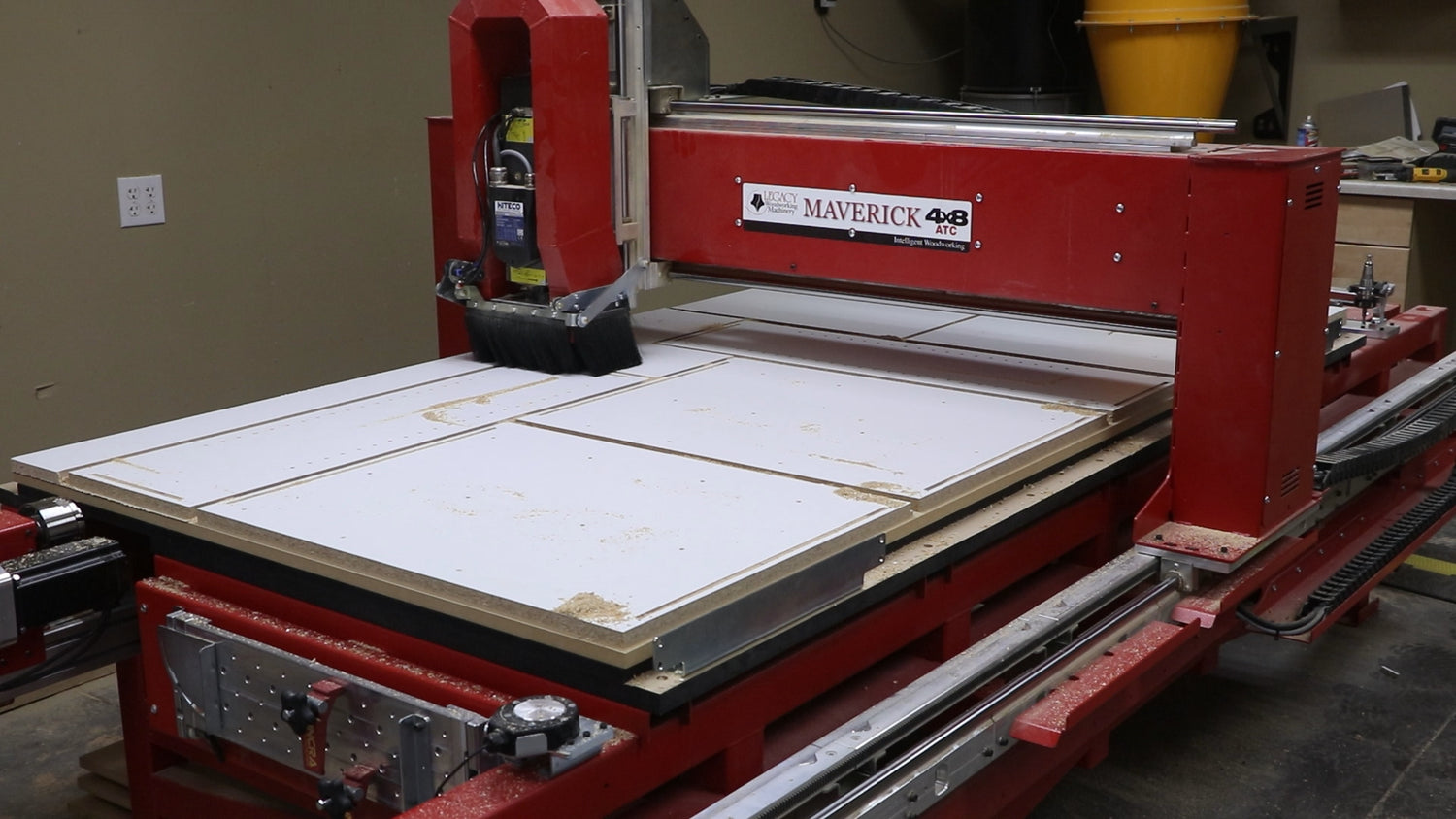 Legacy Horizontal Workstation