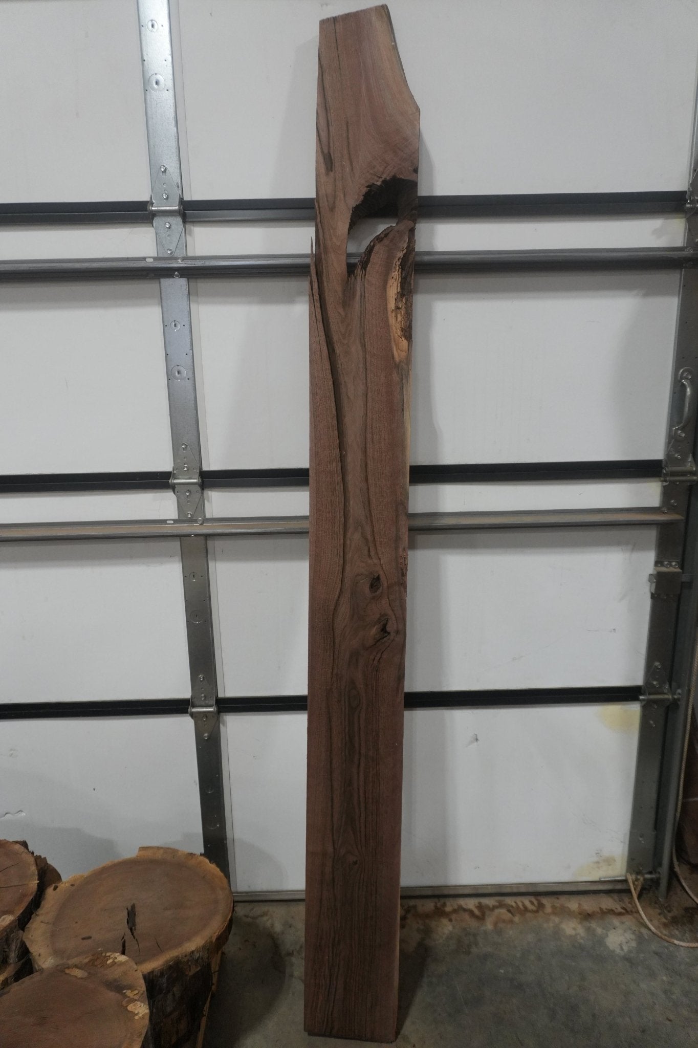 Walnut Slab - Ol Loggin Sawmill