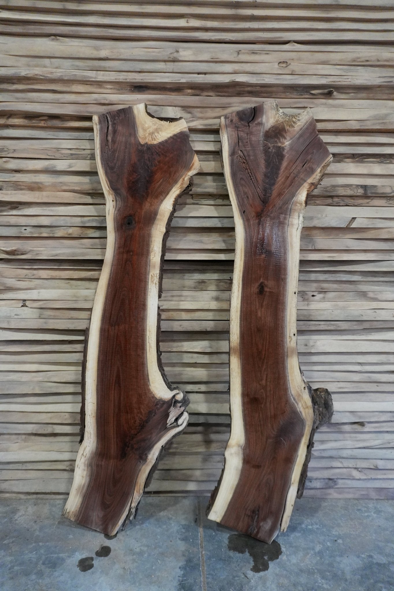 Bookmatched Walnut Slabs - Ol Loggin Sawmill