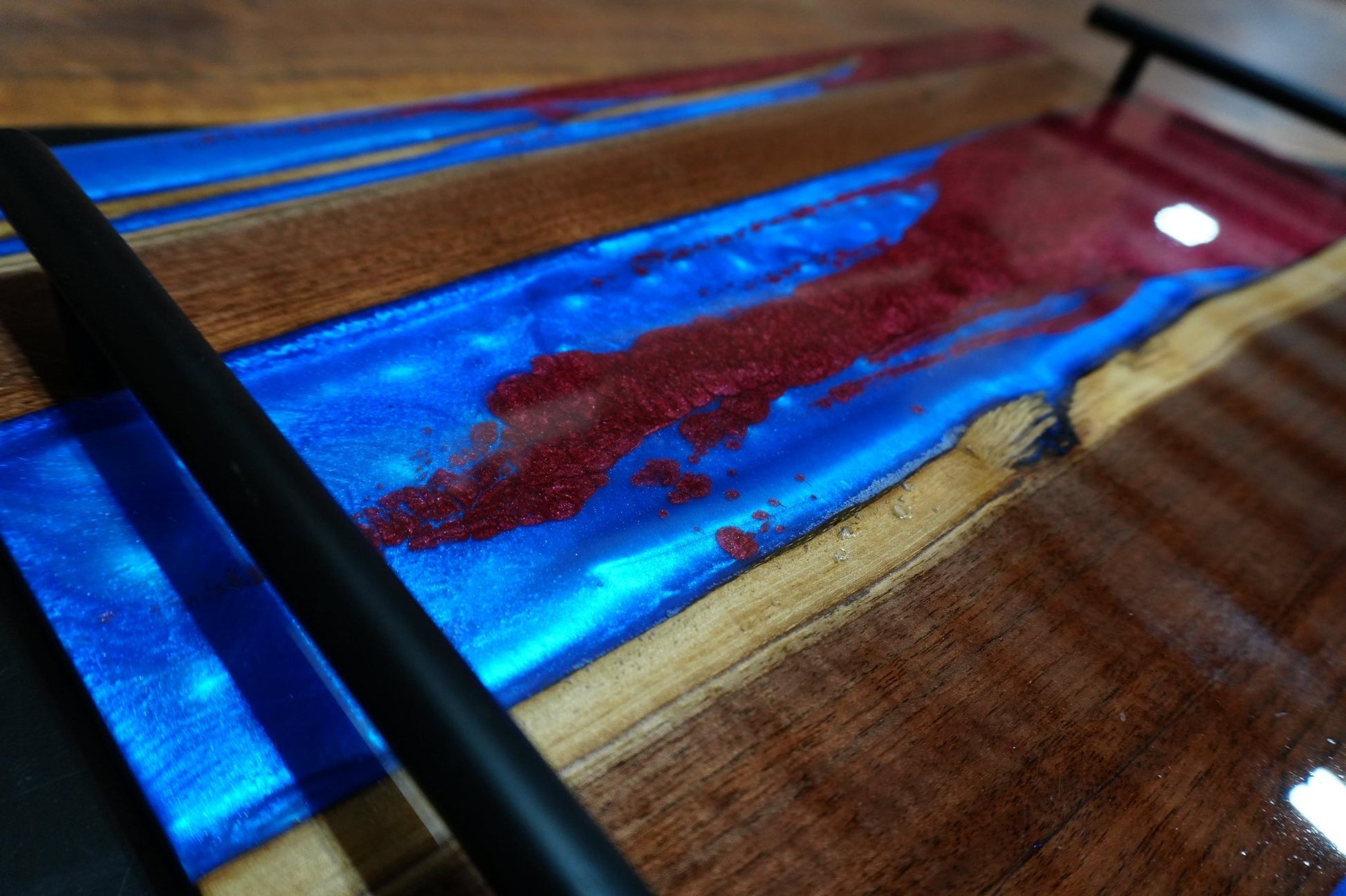 Red & Blue Flood Coat Serving Tray - Ol Loggin Sawmill